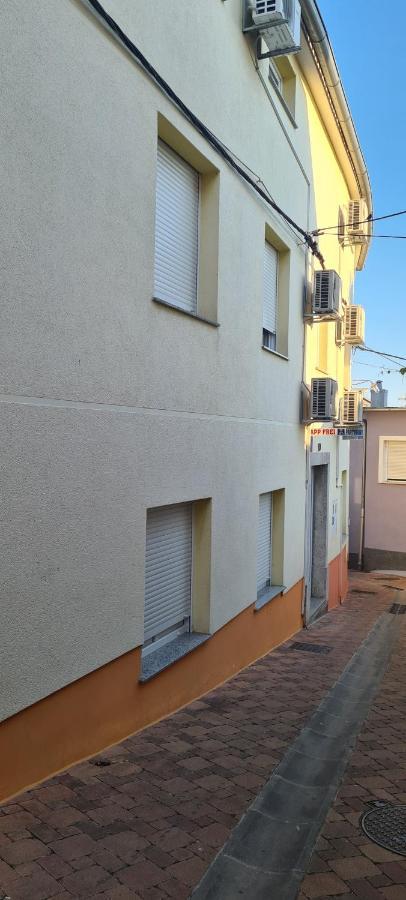 Apartmani Luka Crikvenica Exteriör bild